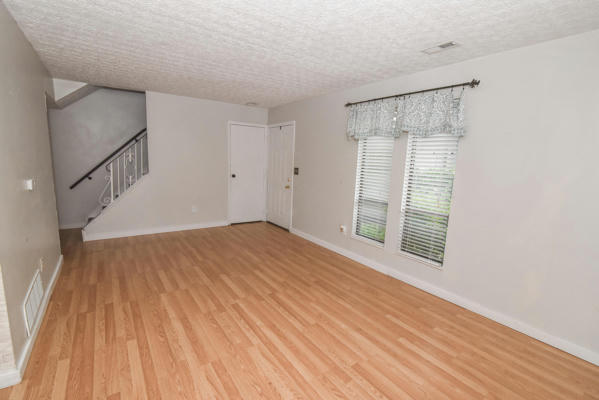 4247 BRIARWOOD DR APT 2, INDEPENDENCE, KY 41051, photo 5 of 38