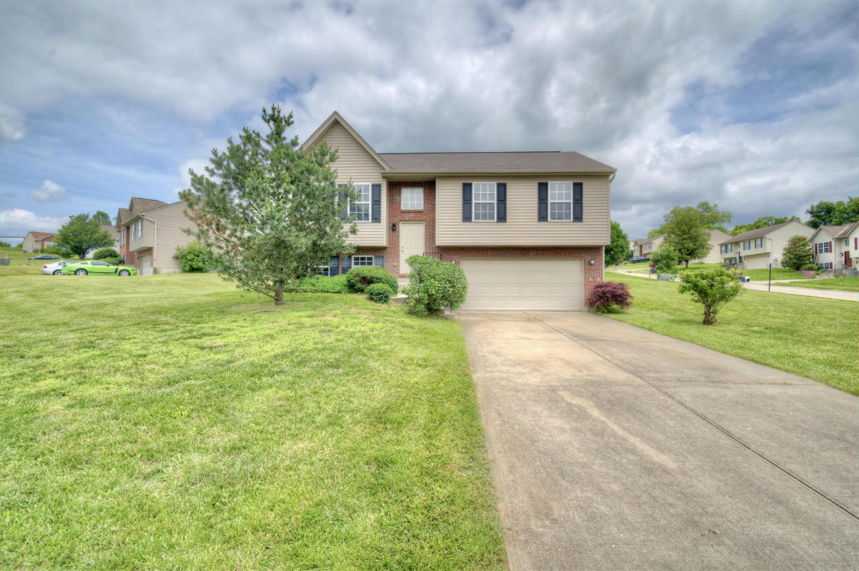 3358 SUMMITRUN DR, INDEPENDENCE, KY 41051, photo 1 of 27